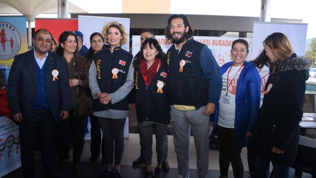 Kadına yönelik şiddet tüm yurtta protesto edildi